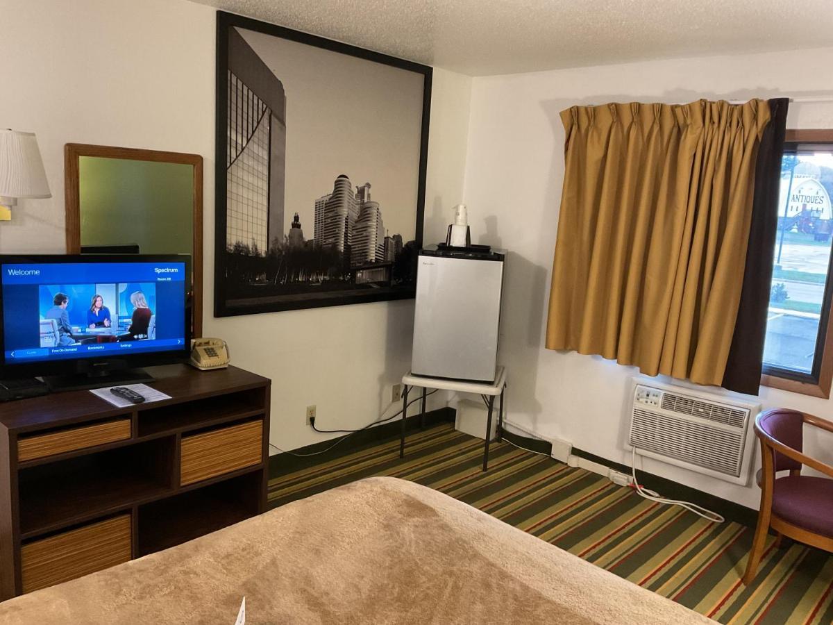 Budget Host Inn Buffalo Экстерьер фото